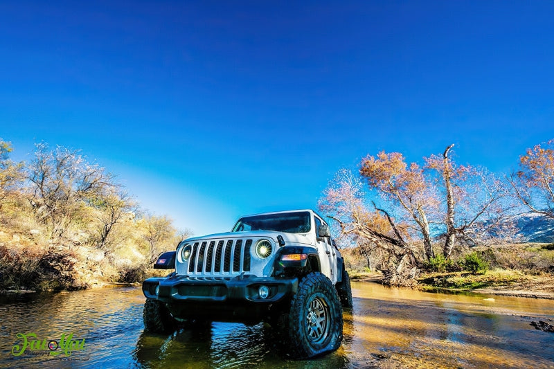 Oracle Jeep JL/Gladiator JT Oculus Bi-LED Projector Headlights - Amber/White Switchback